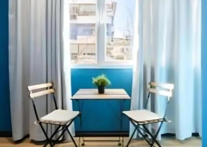 Block Nocleg ze śniadaniem Tirana